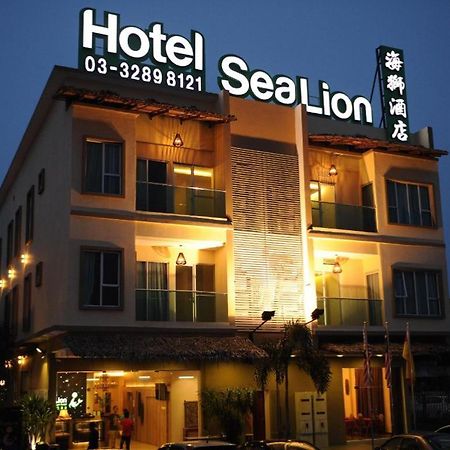 Sea Lion Firefly Concept Hotel Kuala Selangor Exterior foto