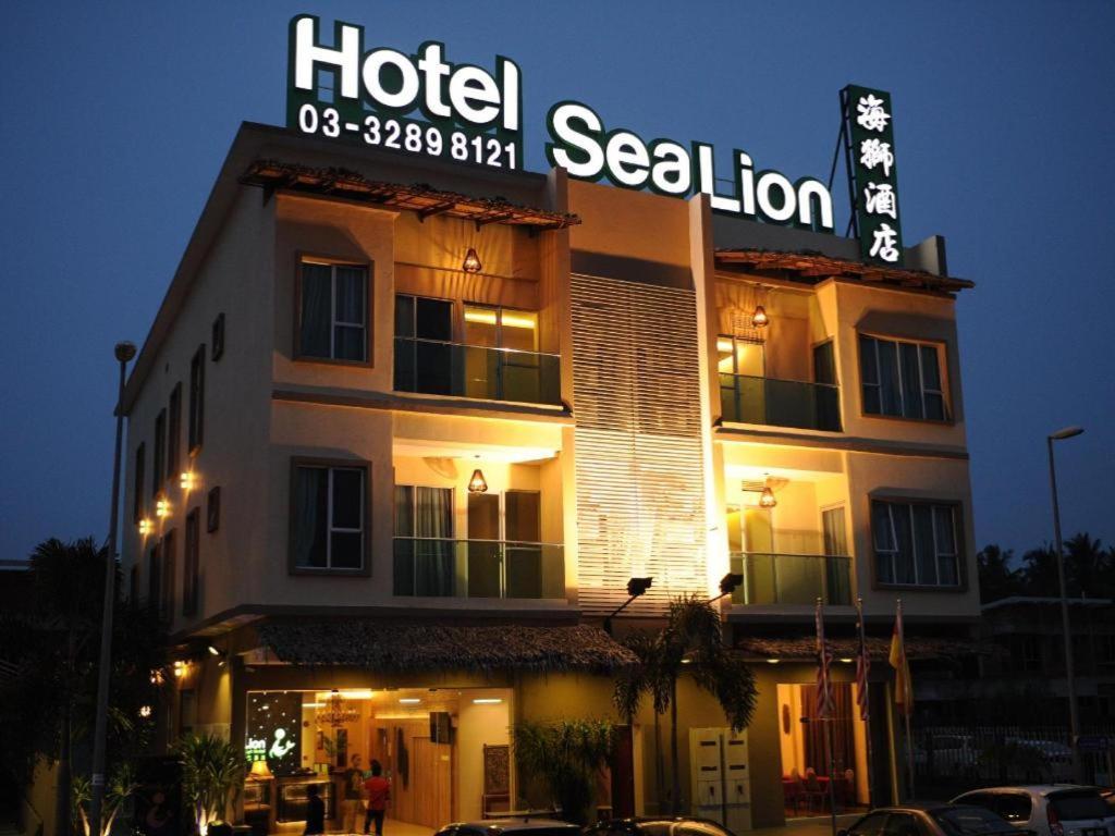 Sea Lion Firefly Concept Hotel Kuala Selangor Exterior foto